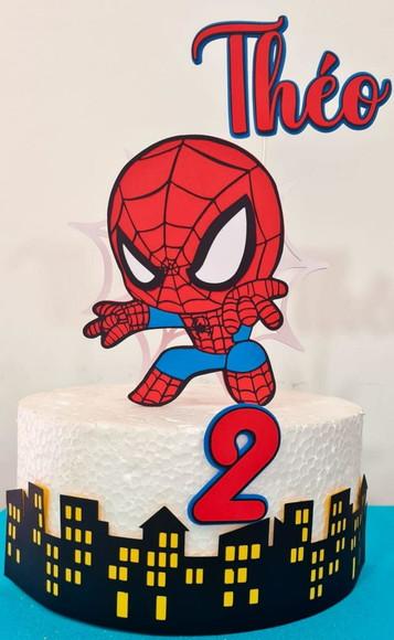 Topo Homem-aranha Cute em Camadas