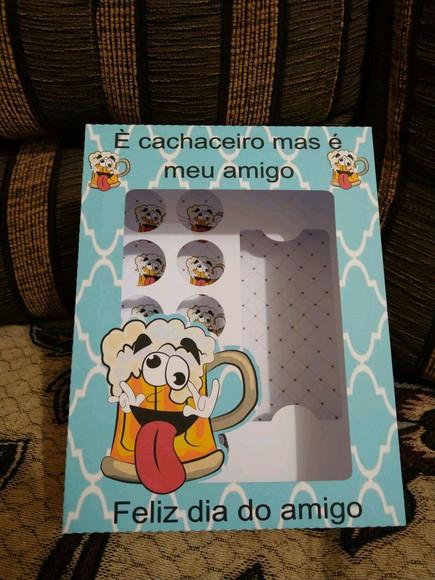 Caixa Feliz Dia do Amigo