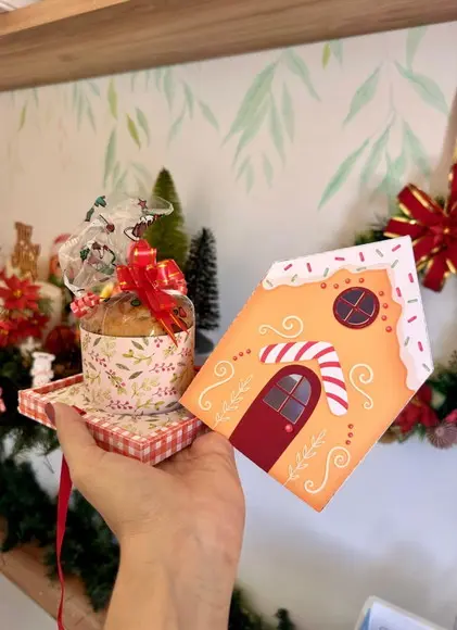 Casinha de Natal Porta Panetone 6322