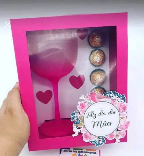 Cx Mãe Gin com Bombons