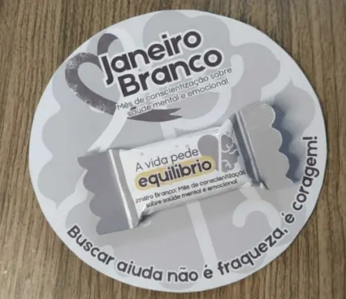 Balinha com Card Janeiro Branco Circular