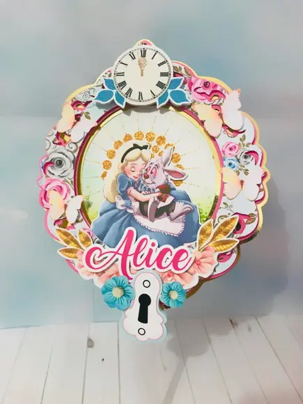 Topo de Bolo Shaker Alice