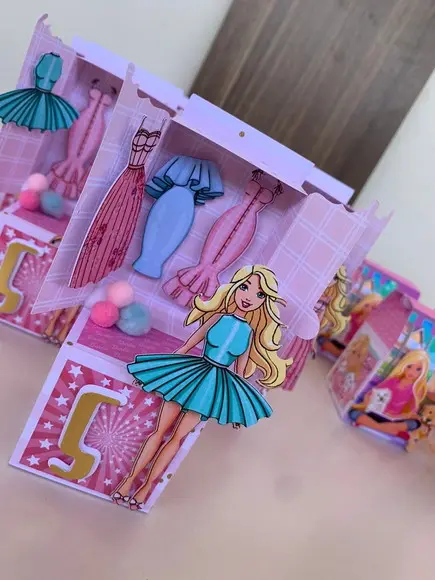 Caixa Barbie Troca de Roupa pdf e V3