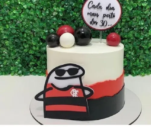 Topo de Bolo Flork Mengo