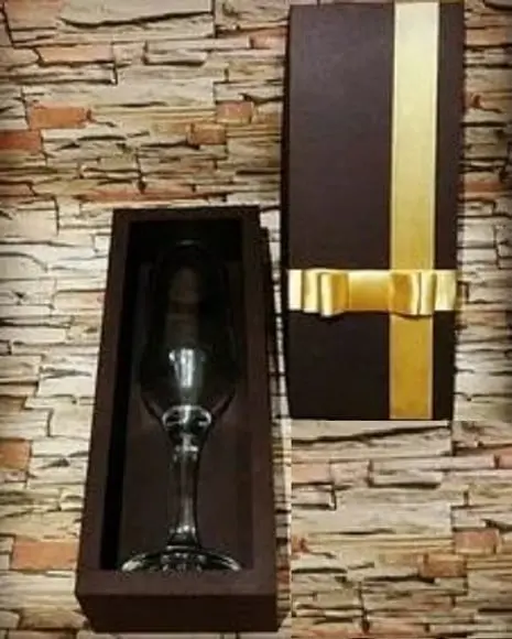 Cx para 1 Taça 180 ml Molde Limpo