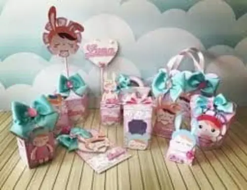 Kit Festa Boneca Doll