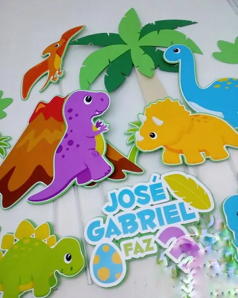 Topo de Bolo Dinossauro Cute
