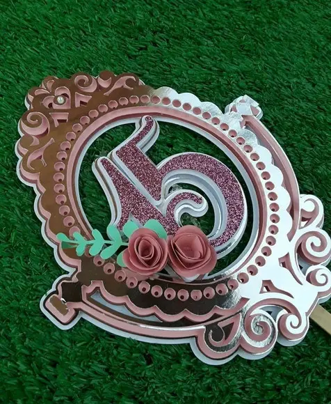 Topo de Bolo 15 Anos Shaker