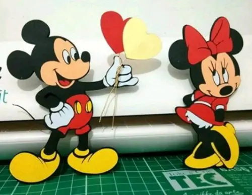 Mickey e Minnie em Camadinhas