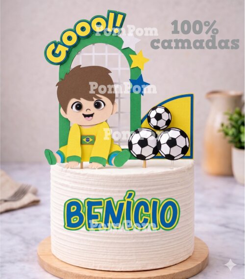 topo copa bebe sentado em camadas