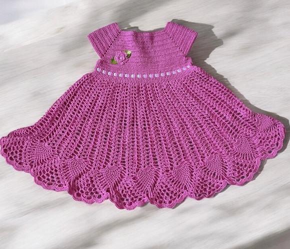 Vestido de crochê para bebê na cor Rosa Balé