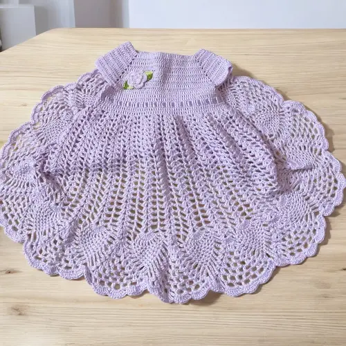 Vestido e Sapatinho de Crochê para Bebê Lilás
