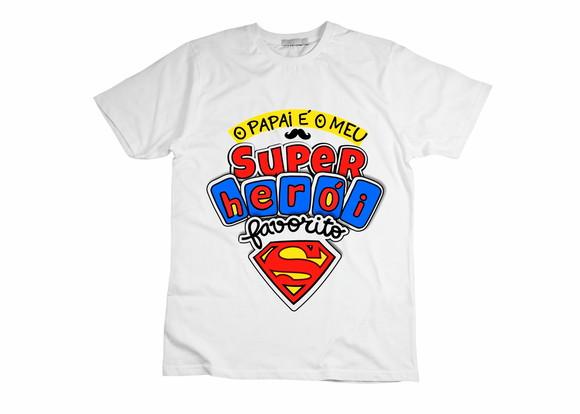 Camiseta Papai É Meu Super Herói Favorito