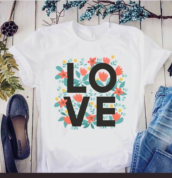 Camiseta Love