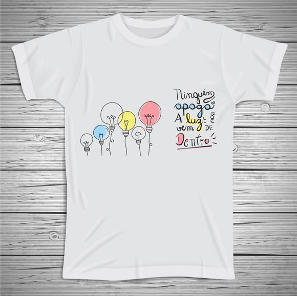 Camiseta Ninguem Apaga a Luz