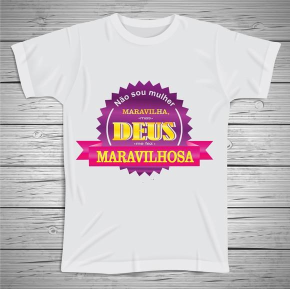 Camiseta Religiosa Deus Me Fez Maravilhosa