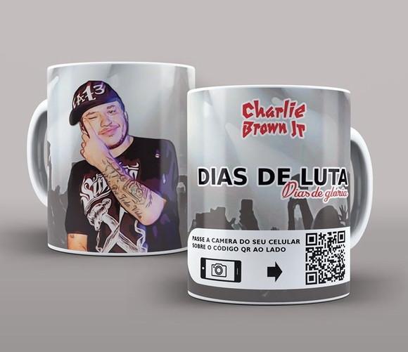 Caneca Charlie Borwn Jr com QR CODE