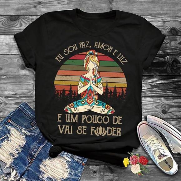 Camiseta Eu Sou Paz Amor e Luz