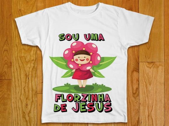Camiseta Infantil Sou Uma Florzinha de Jesus