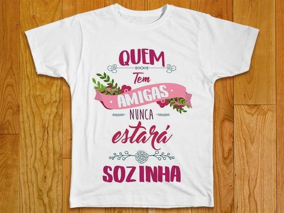 Camiseta Feminina Amigas