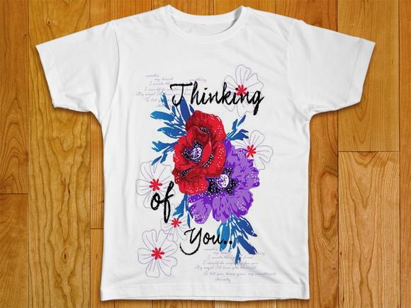 Camiseta Thinking of You
