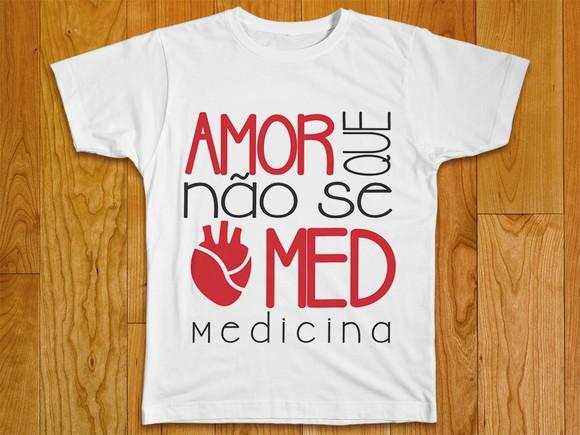 Camiseta Profissão Medicina