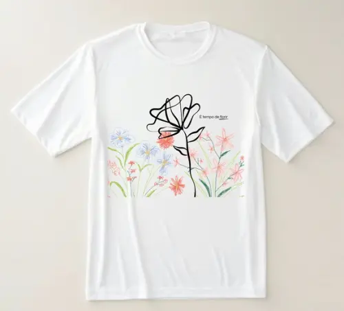 Camiseta É Tempo de Florir