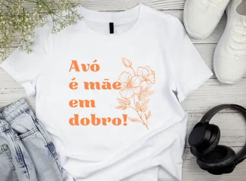 Camiseta Avó É Mãe em Dobro