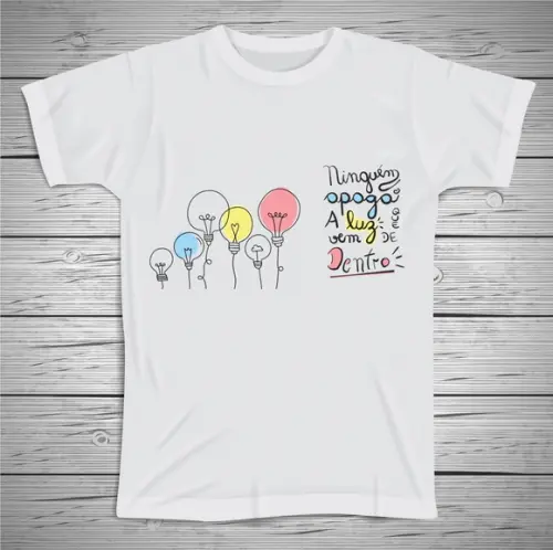 Camiseta Ninguem Apaga a Luz