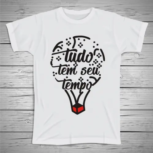Camiseta Tudo Tem Seu Tempo