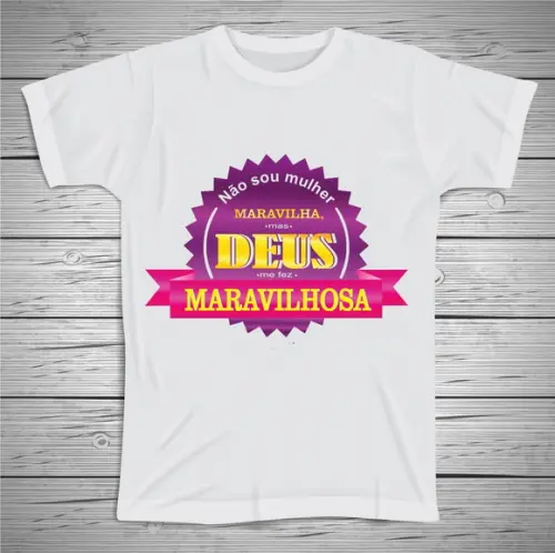 Camiseta Religiosa Deus Me Fez Maravilhosa