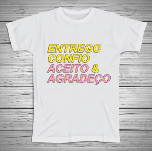 Camiseta Religiosa Confio