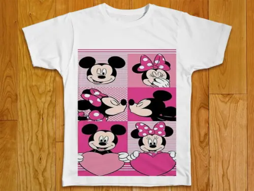 Camiseta Mickey e Minnie