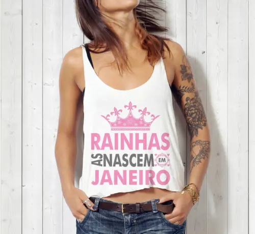 Blusa Cropped As Rainhas Nascem em Janeiro