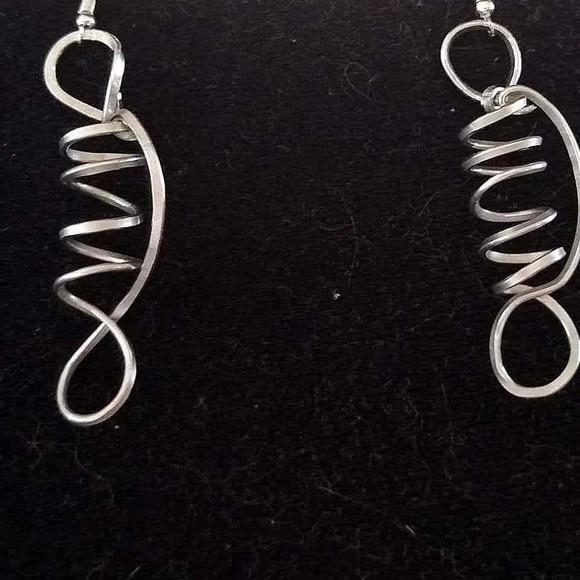 Conjunto com design arrojado em alumínio martelado