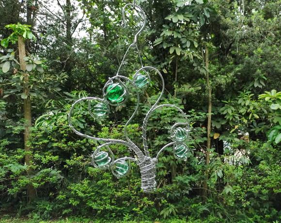Suncatcher Árvore da Vida Desconstruída em Tons de Verde