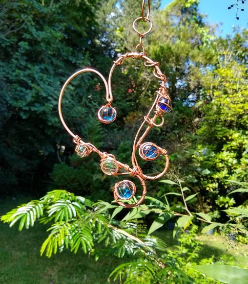Suncatcher Coração Gauche Enrolado em cobre e azul