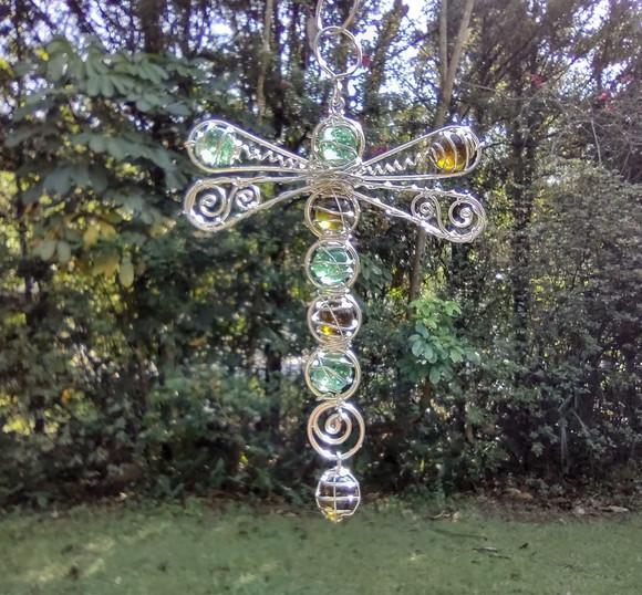 Suncatcher Libélula verde e âmbar