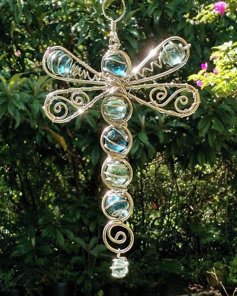 Suncatcher Libélula em tons de azul