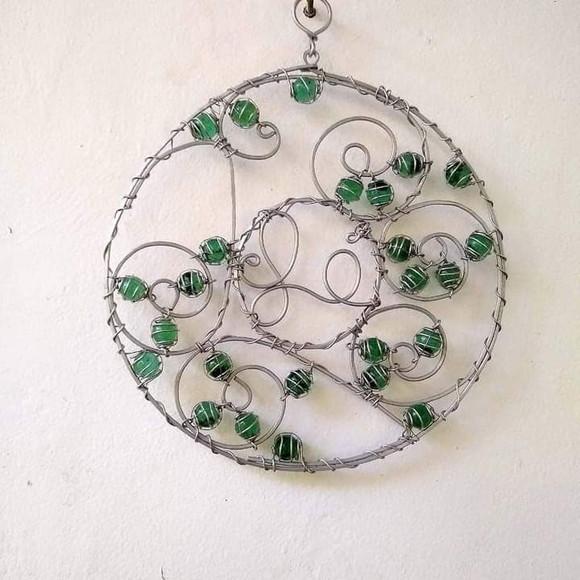 Suncatcher Mandala Fé em tons de verde