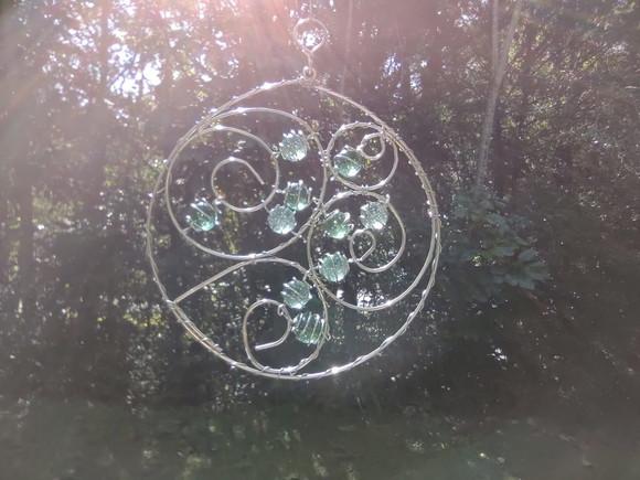 Suncatcher Mandala Modelo 1 em tons de verde