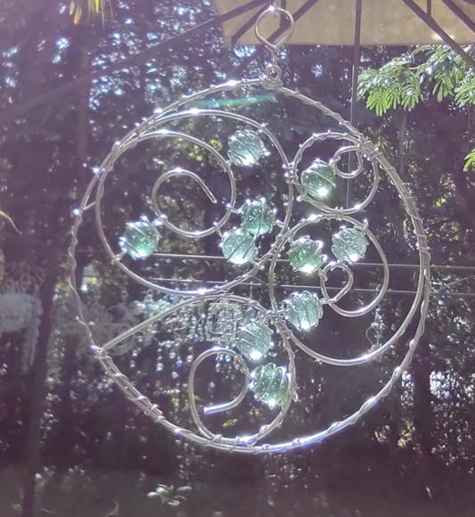 Suncatcher Mandala Modelo 1 em tons de verde