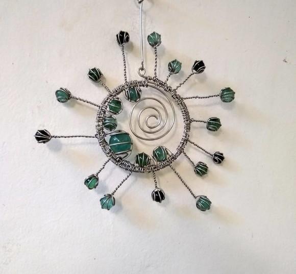 Suncatcher Segundo Sol P em Tons de Verde