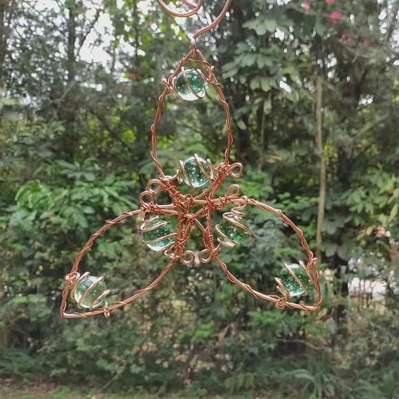Suncatcher Trifecta em cobre