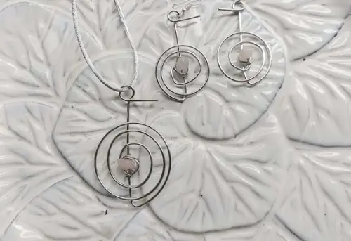 Conjunto Cho Ku Rei com Quartzo Rosa - Colar e Brincos