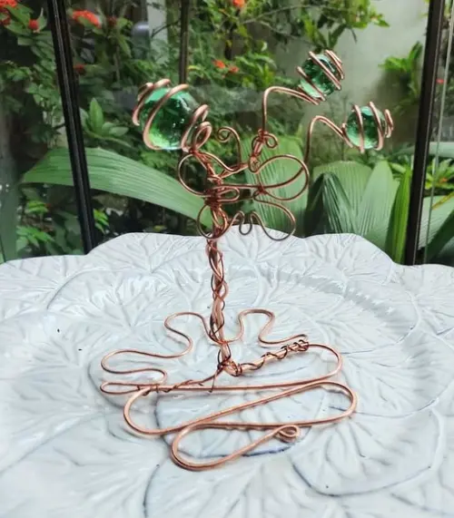 Suncatcher Arvorezinha de Mesa em Tons de Verde