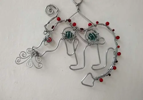 Suncatcher Dragão cuspindo fogo em alumínio