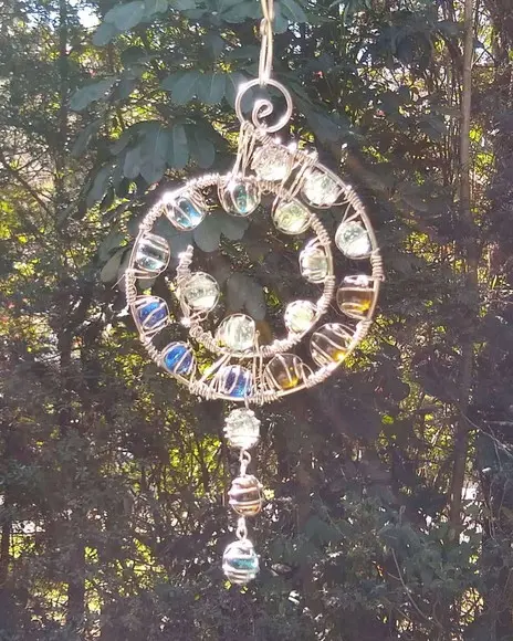 Suncatcher Espiral com bolinhas