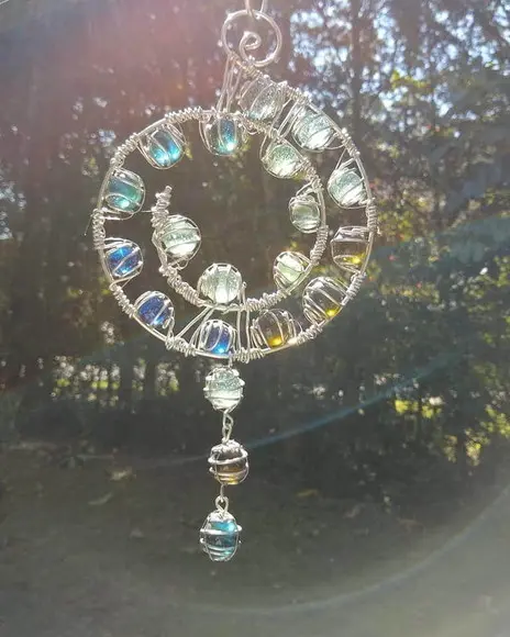 Suncatcher Espiral com bolinhas