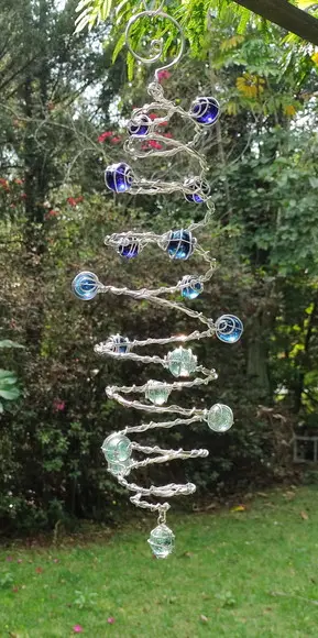 Suncatcher Espiral Dupla em Tons de Azul